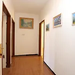 Appartement 16656b Supetar